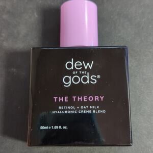 Dew of the good The Theory retinol creme blend